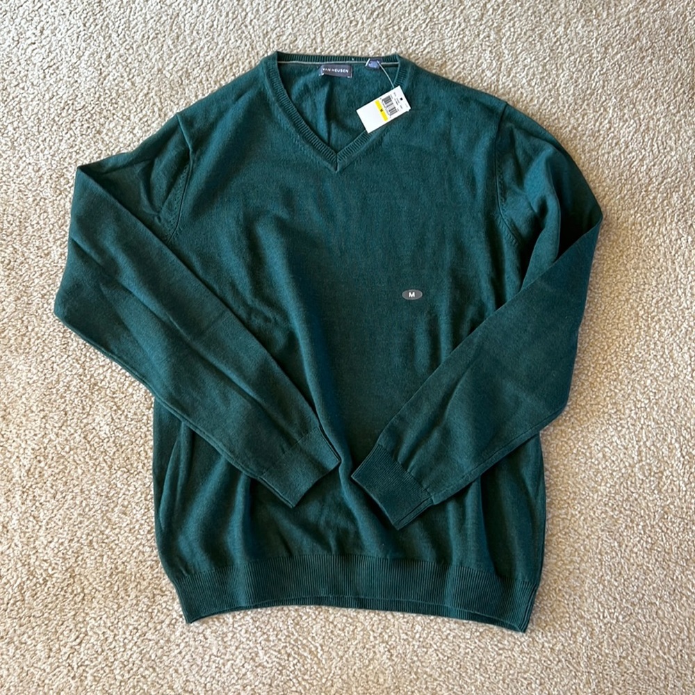 Van Heusen Men’s V-Neck Sweater